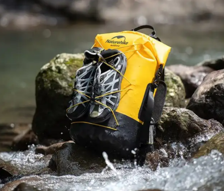 8 Рюкзак туристический Naturehike 20 л, ПВХ, хаки 8 Рюкзак туристический Naturehike 20 л, ПВХ, хаки