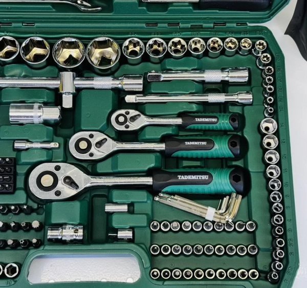 Набор инструментов 216 предметов