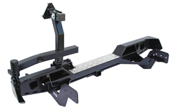 Бампер РИФ задний Mitsubishi L200 2005-2015  (кузов 1350 мм) с квадратом под фаркоп и калиткой