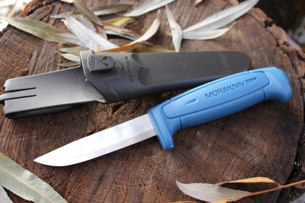 Нож MORAKNIV Basic 546, длина клинка 91 мм, синий
