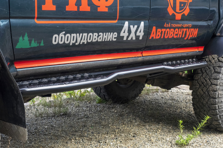 Пороги РИФ силовые Toyota Hilux 1983-1997 Пороги РИФ силовые Toyota Hilux 1983-1997
