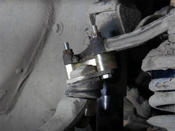 Проставки под верхние шаровые опоры 20 мм LADA 4x4, Chevrolet Niva, LADA Urban Проставки под верхние шаровые опоры 20 мм LADA 4x4, Chevrolet Niva, LADA Urban