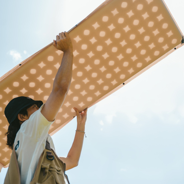 2 Коврик самонадувающийся Naturehike, 200х65х6 см, с подушкой, бежевый