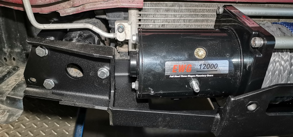 Площадка РИФ под лебёдку в штатный бампер JAC T6, SOLLERS ST6