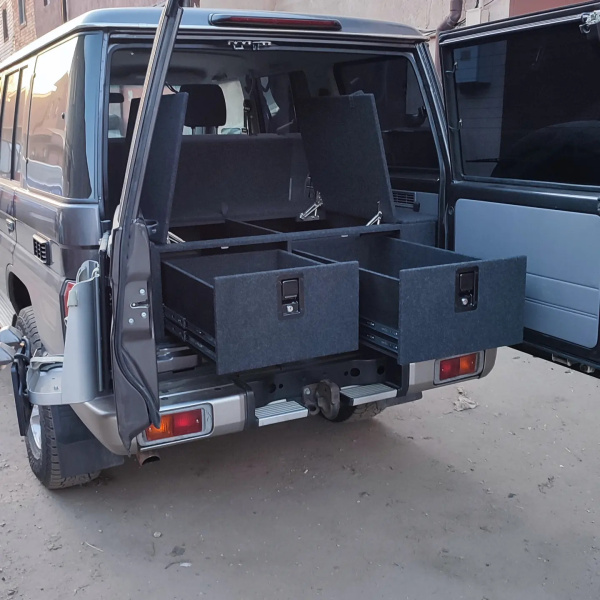 Органайзер в багажник для Toyota Land Cruiser 76 (2 выдвижных ящика+спальник)