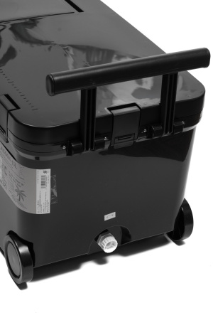 8 Термобокс SHINWA Lagoon 45L черный