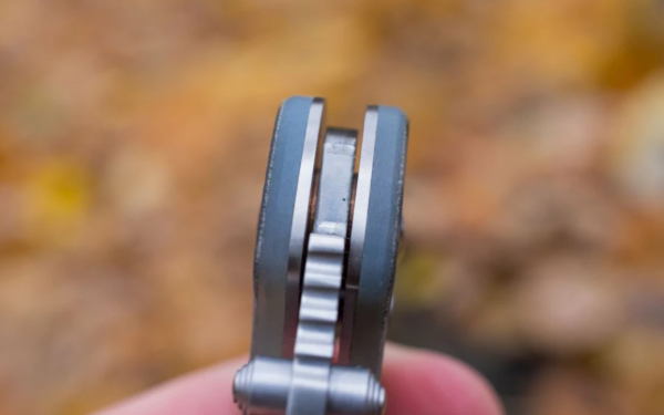 4 Нож складной 