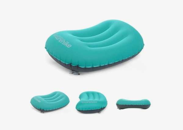 1 Подушка туристическая надувная Naturehike 42x32x11см, голубая