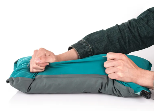 3 Подушка самонадувающаяся Naturehike 46х27х9,5 см (Голубой)