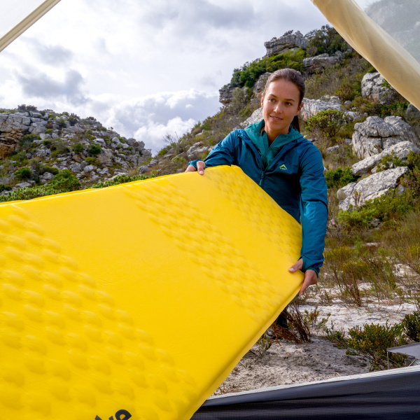 Коврик самонадувающийся Naturehike 183х53х3,5 см, желтый