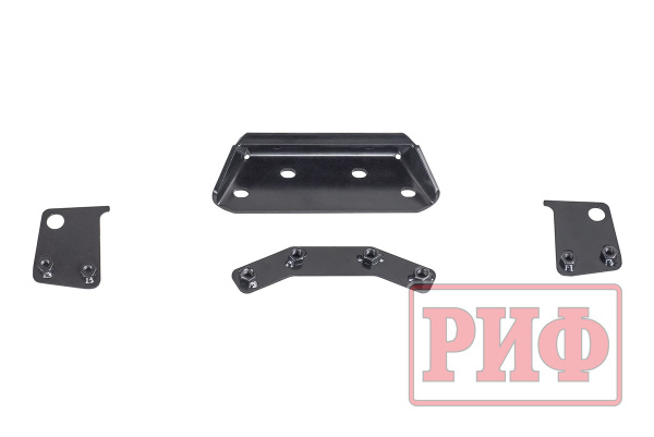 Бампер РИФ силовой задний Toyota Land Cruiser 100 с квадратом под фаркоп, калиткой, фонарями, подсветкой номера