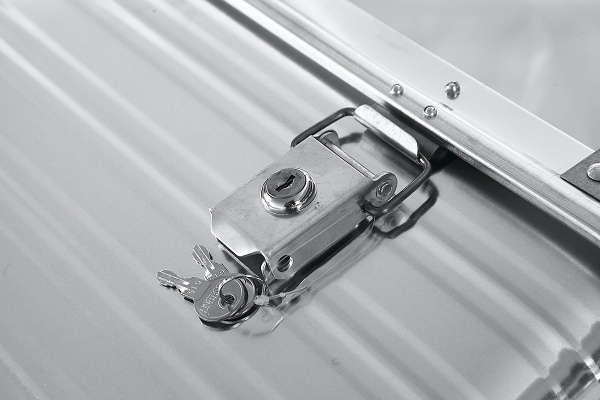 Ящик алюминиевый РИФ усиленный с замком 782х585х622 мм (ДхШхВ)