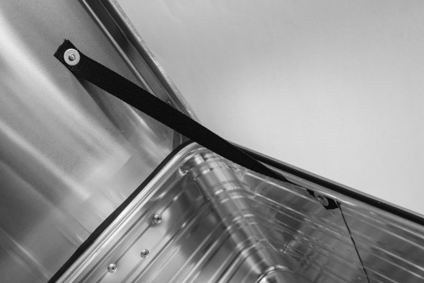 Ящик алюминиевый РИФ с замком 1176х790х517 мм (ДхШхВ)