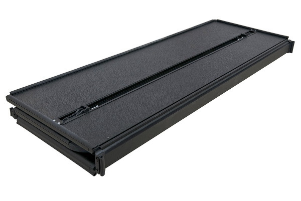 Крышка кузова Toyota Hilux Revo 2015+ трёхсекционная, алюминиевая, черная