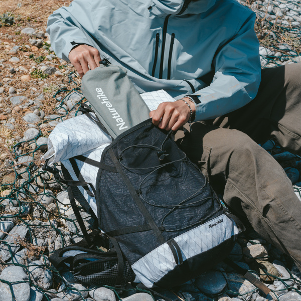 Стол туристический Naturehike Yamami Y01 складной, 52х37,5х41 см, зеленый