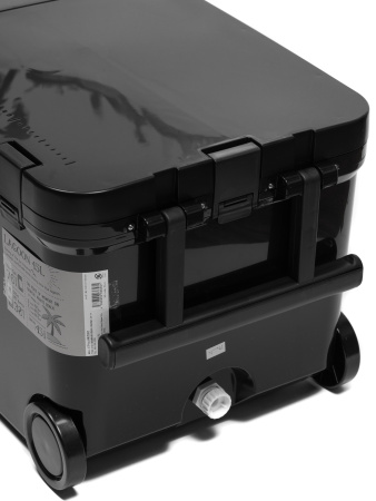 6 Термобокс SHINWA Lagoon 45L черный