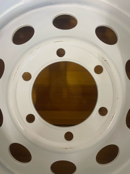 Диск усиленный стальной белый 6x139,7 8xR17 d110 ET-0