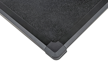 Крышка кузова РИФ для Toyota Hilux 2015+ трёхсекционная