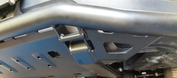 Бампер РИФ силовой передний Changan Hunter Plus c защитой радиатора (уст. с площадкой RIFF70-30000)