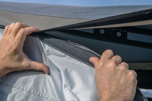 Стенки к автомобильной веерной маркизе (тамбур) РИФ 2.3х2 м, с полом (правые)