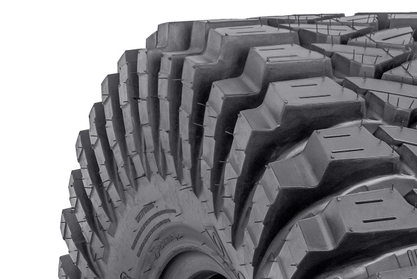 Шина King Cobra 38x13.5-16 TL MV833