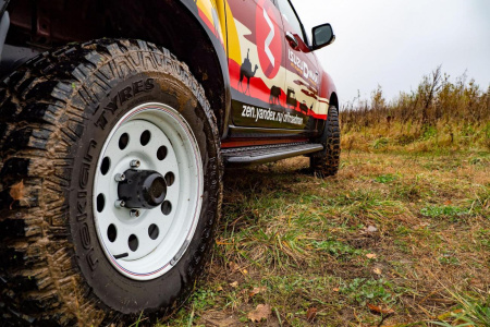 Пороги РИФ силовые Isuzu D-MAX