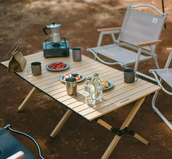 5 Стол туристический Naturehike складной, 115х60х44 см,с Х-образными ножками, бежевый