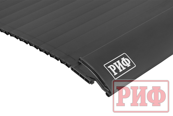 Крышка кузова РИФ для JAC T8, роллета раздвижная с электроприводом 1538х1599 мм, алюминиевая, черная