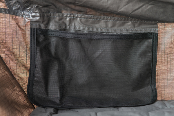 Палатка на крышу автомобиля Wild Land Desert Cruiser 120 Pro с лестницей