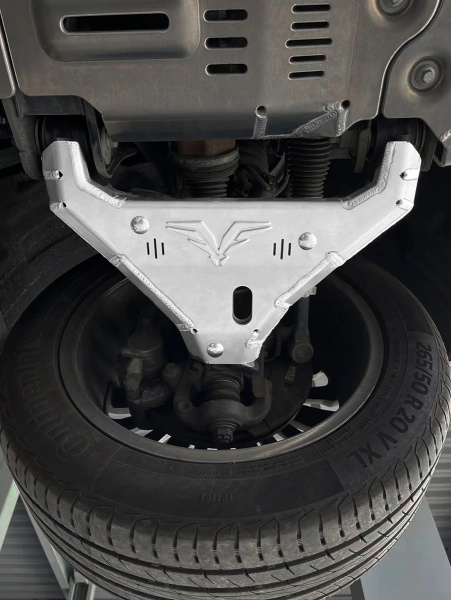 Защита Falcon нижних рычагов для Tank 400 2.0T (2024+), алюм. 5 мм