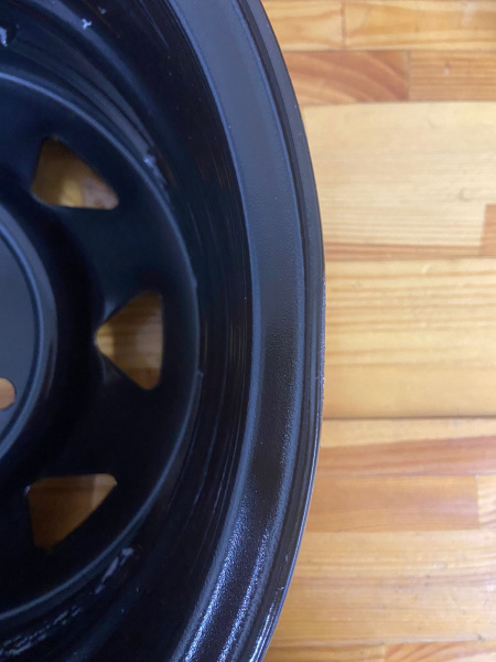 Диск усиленный для ВАЗ НИВА стальной черный 5x139,7 6,5xR15 d98,5 ET+35 (треуг.)(уценка)