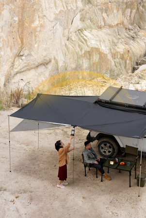 91 Маркиза автомобильная Wild Land веерная 2,4х2,2 м (правая)